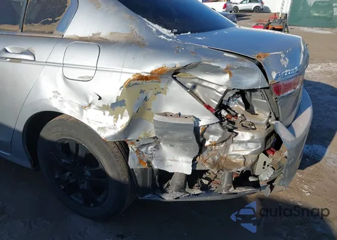 2011 Honda Accord 2.4 Se из США, поврежденный, VIN 1HGCP2F61BA047844